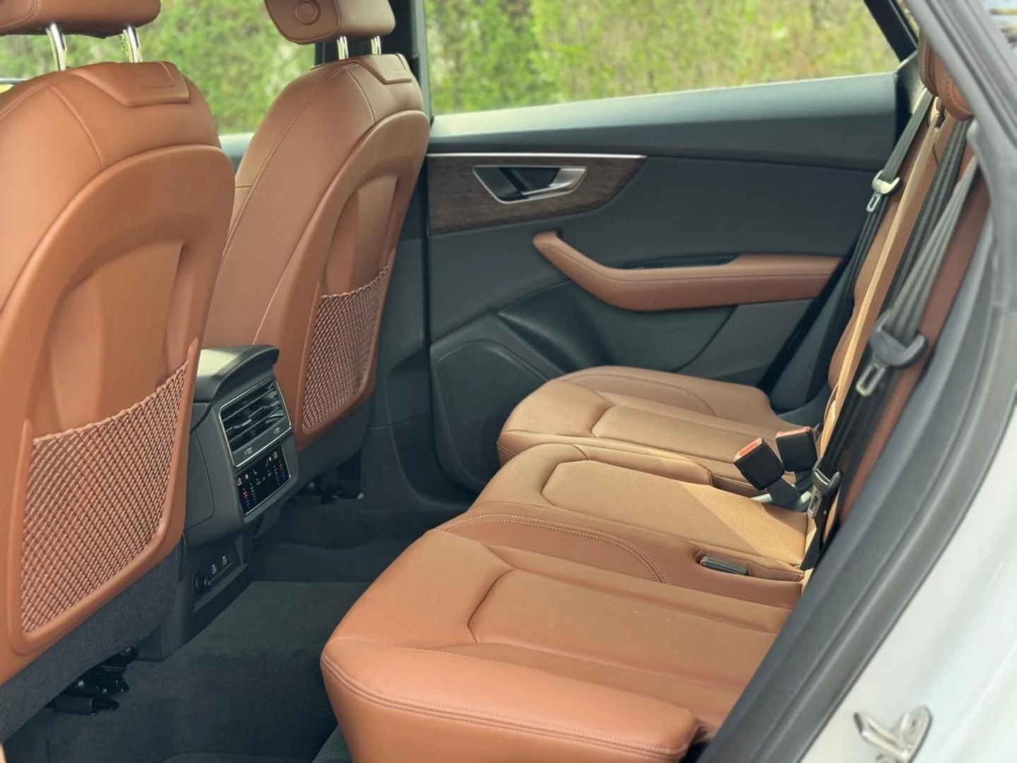 Audi Q8 2024 - SUV thumbnail NaN